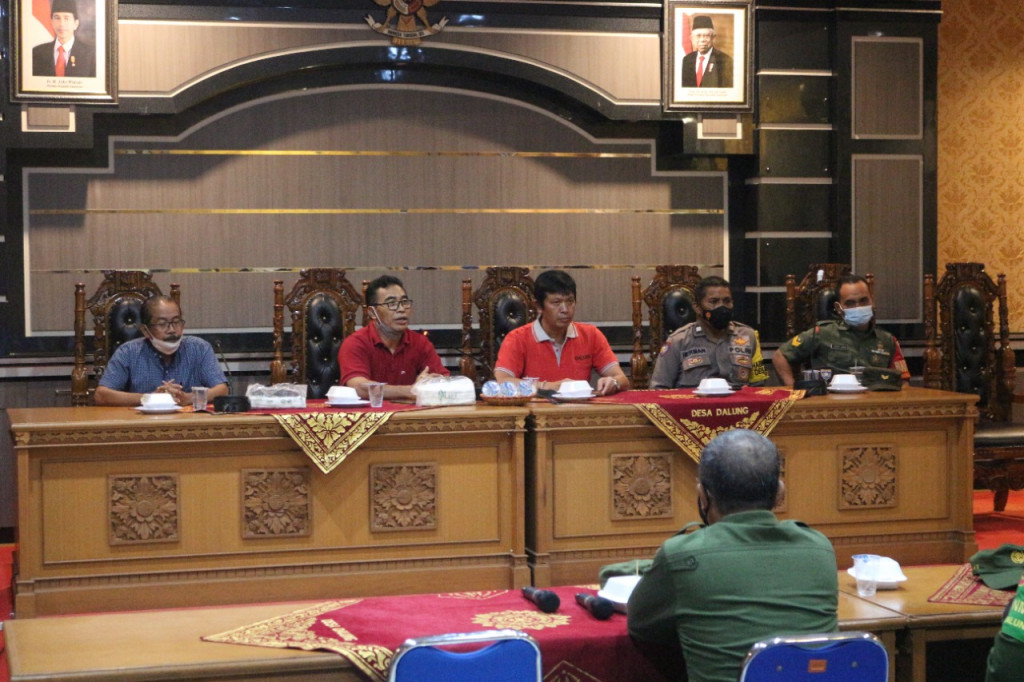 Ramah Tamah Perbekel Bersama Linmas, Babinsa Serta Babinkamtibmas Desa Dalung